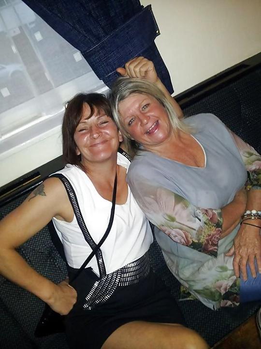 6P British Joanne Dean