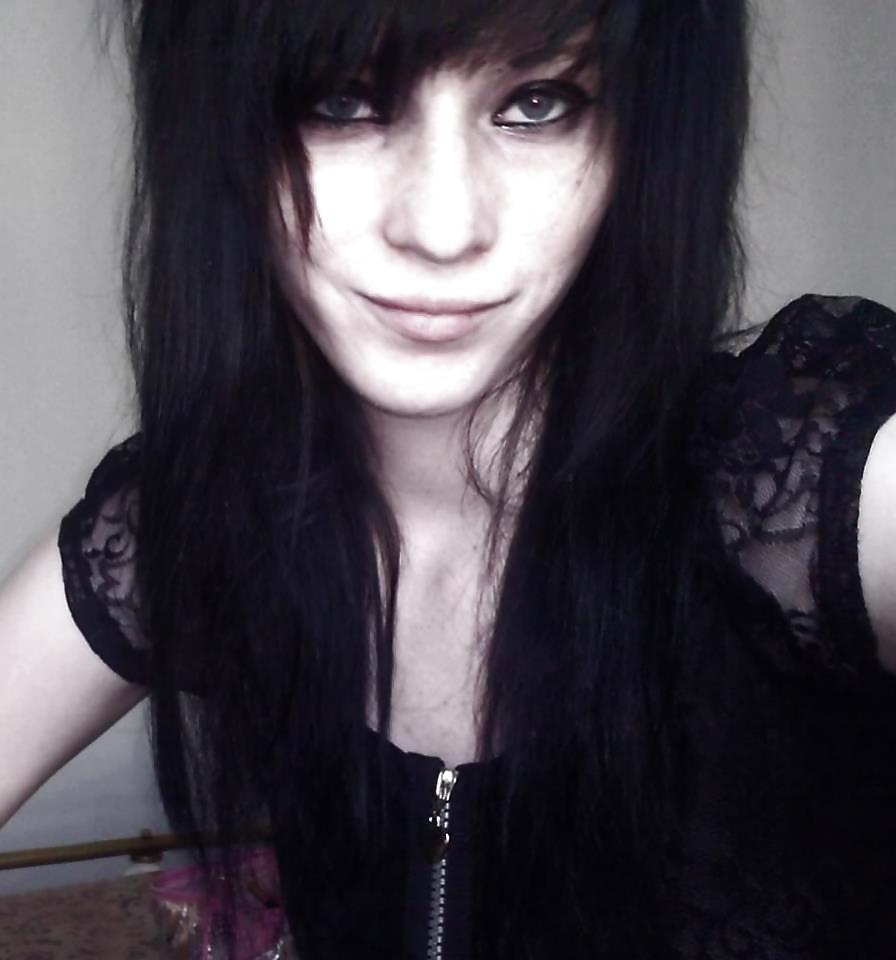14P Gothic girls