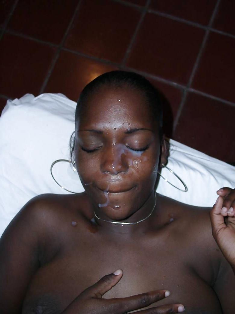 25P Amateur Black Girl facials