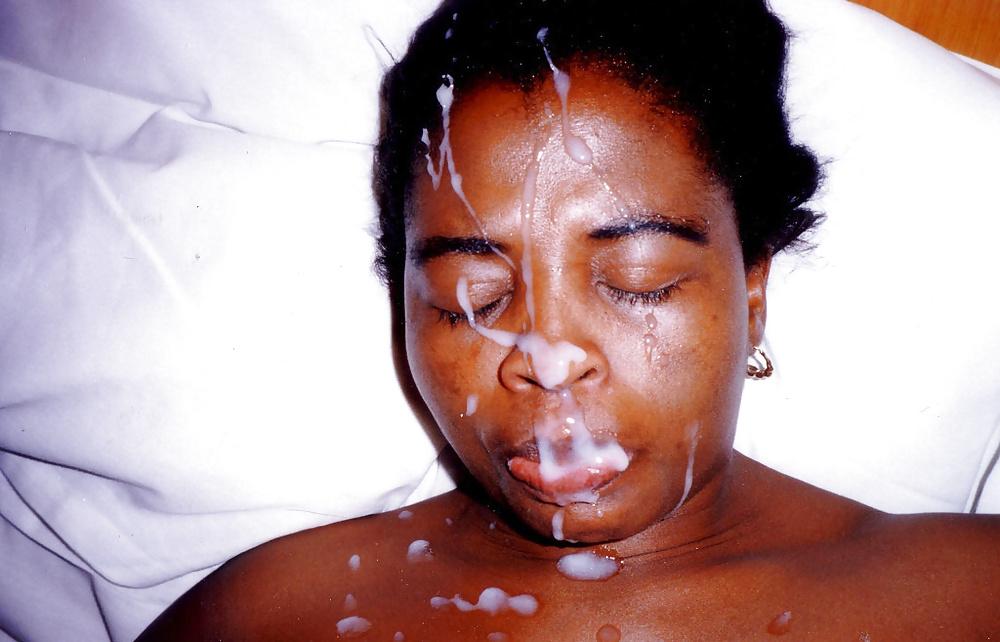 25P Amateur Black Girl facials