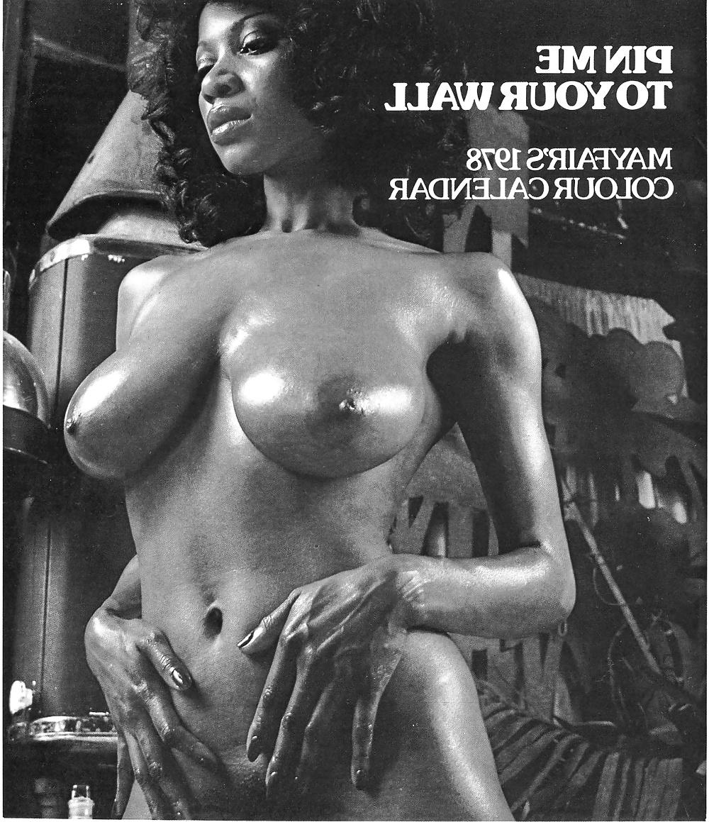 18P CLASSIC BLACK MILFS AND MATURES VOL.29