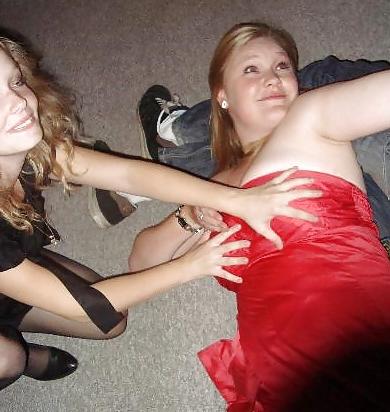 25P Danish teens-209-210-wet t-shirt cleavage costume 