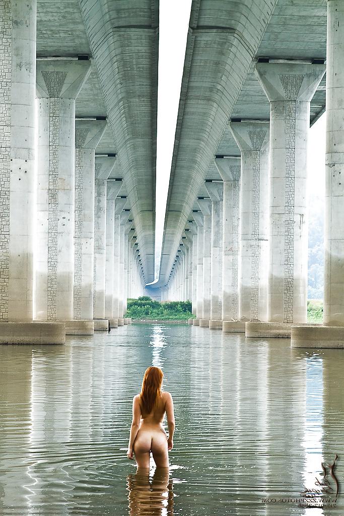 25P Women, nature and dreams
