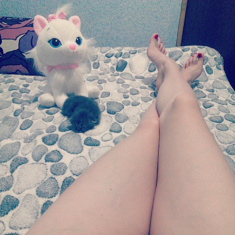 25P Foot Fetish 14