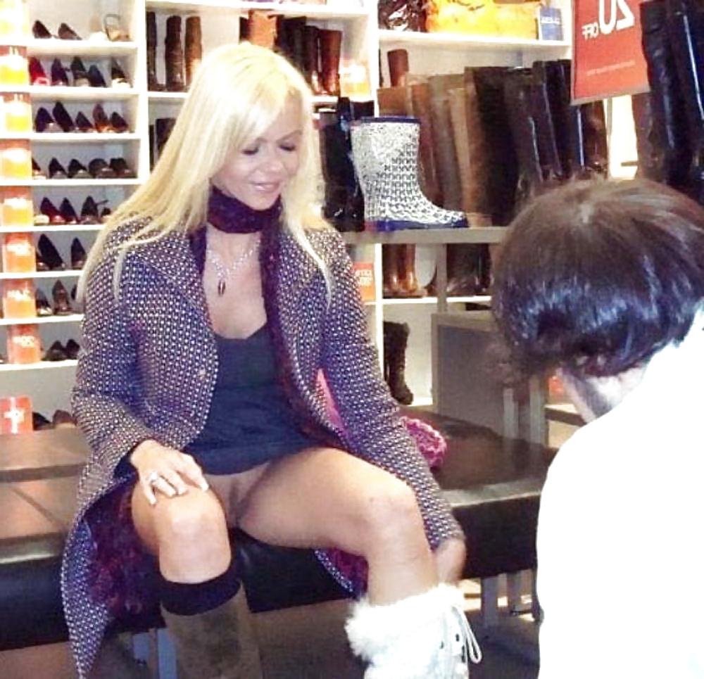 25P SEX PUBLIC Drole de shopping