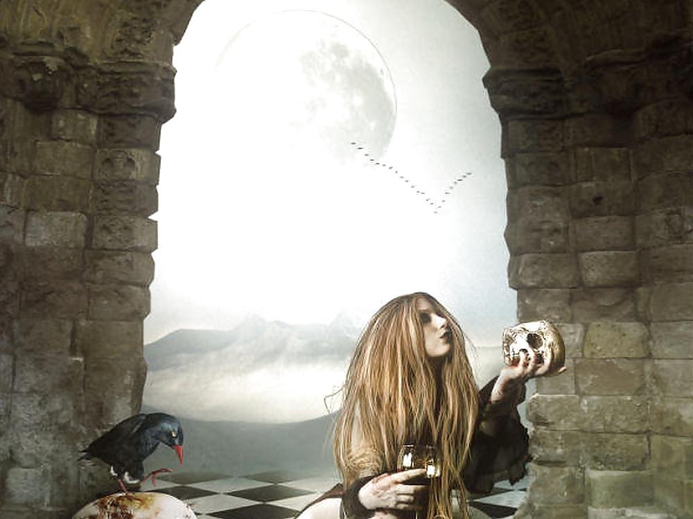 24P Art - Goth