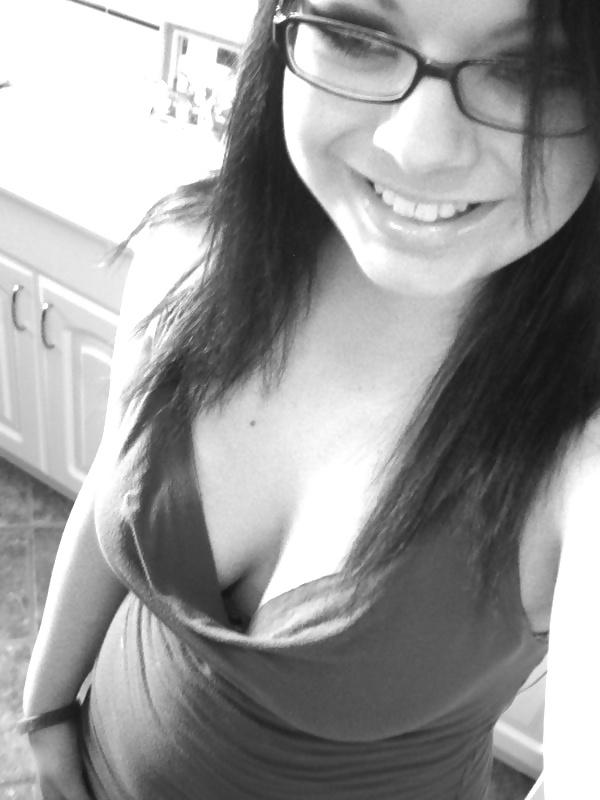 25P Cleavage & Stuff part.3