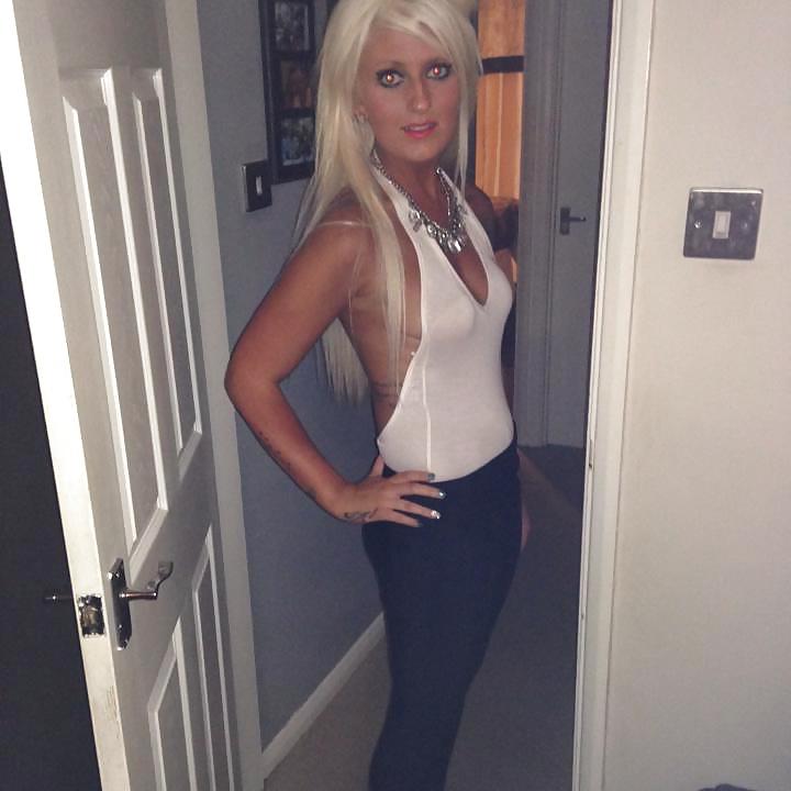 11P British Jayde