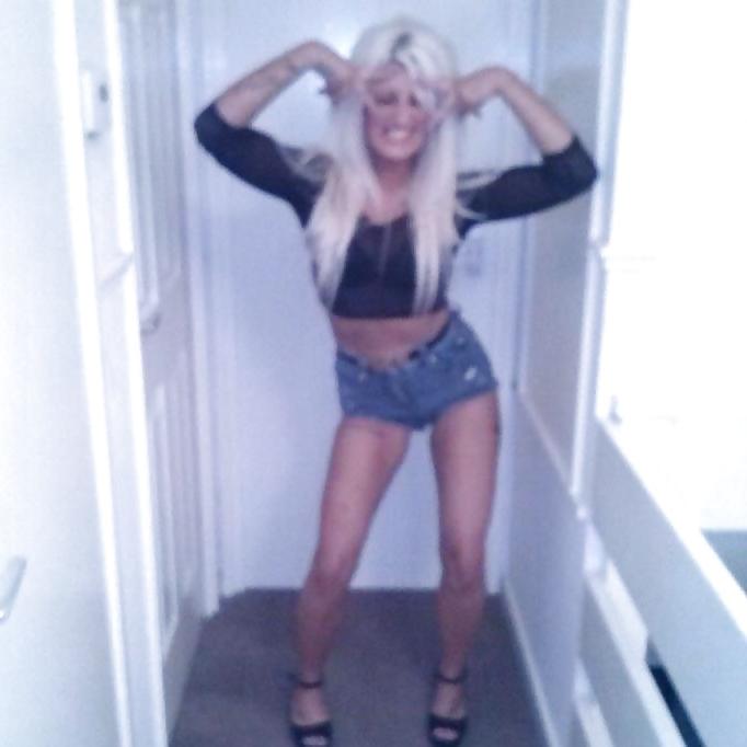11P British Jayde