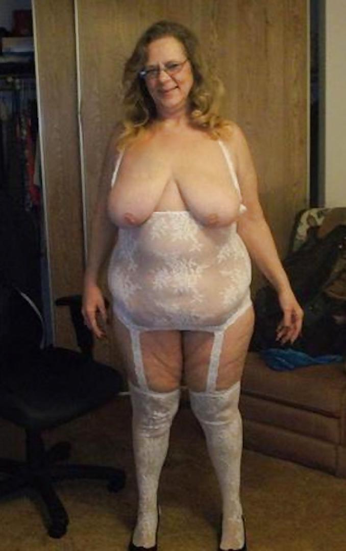 25P Grannies BBW Matures #81