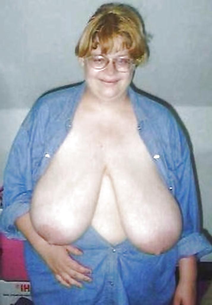 25P Grannies BBW Matures #81