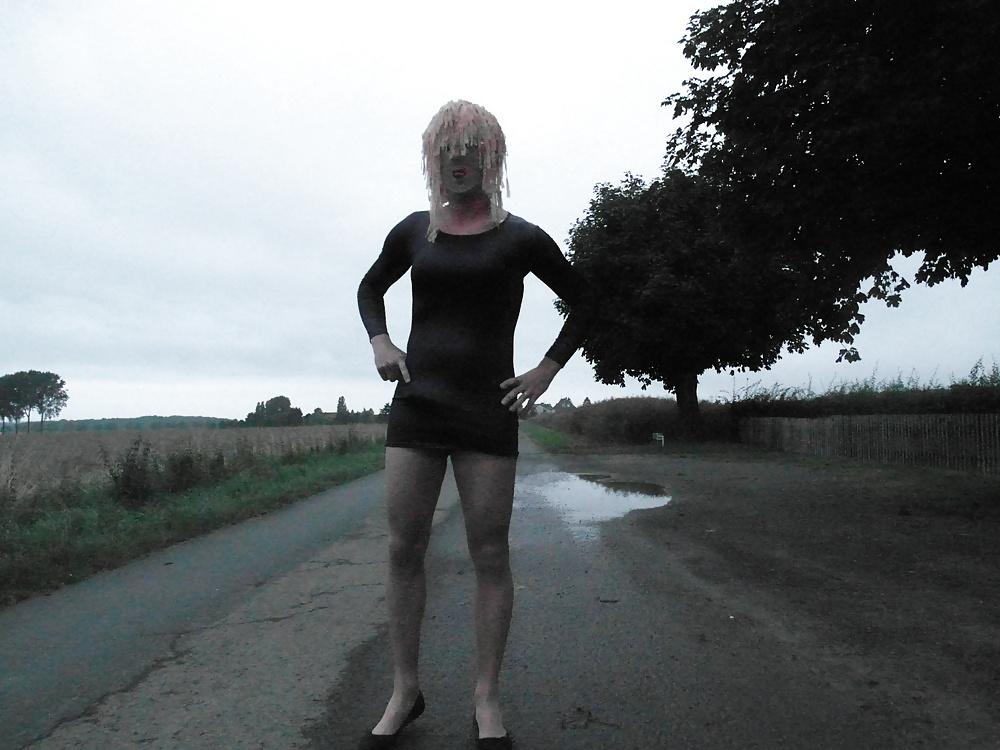9P Waiting to give Outdoor Blowjobs Spend me ur CUM