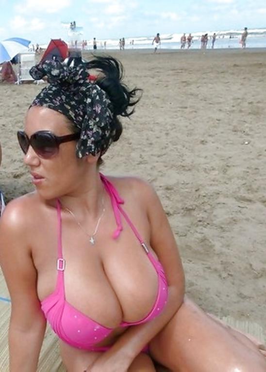 20P LeBoobs in Cleavage,Ohio