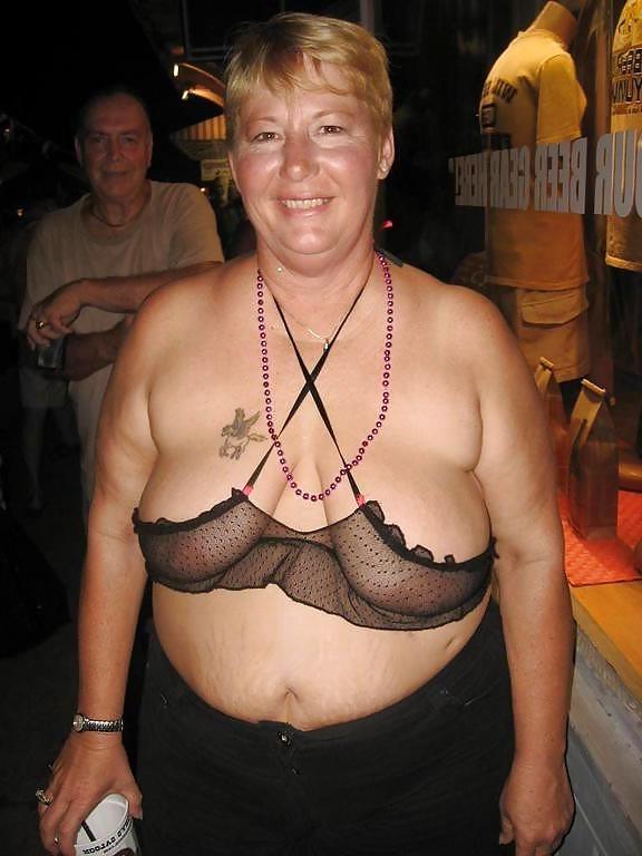 25P OMG Sexy Matures & Granny & BBW MIX