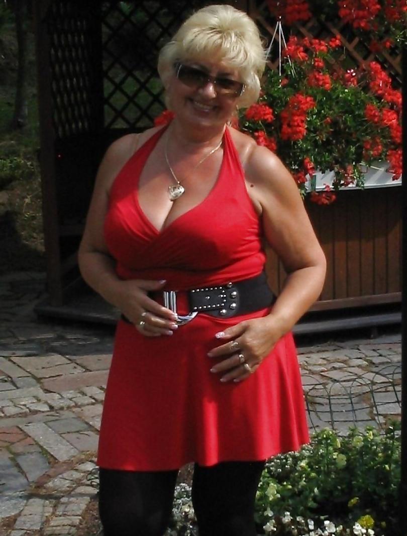 25P OMG Sexy Matures & Granny & BBW MIX