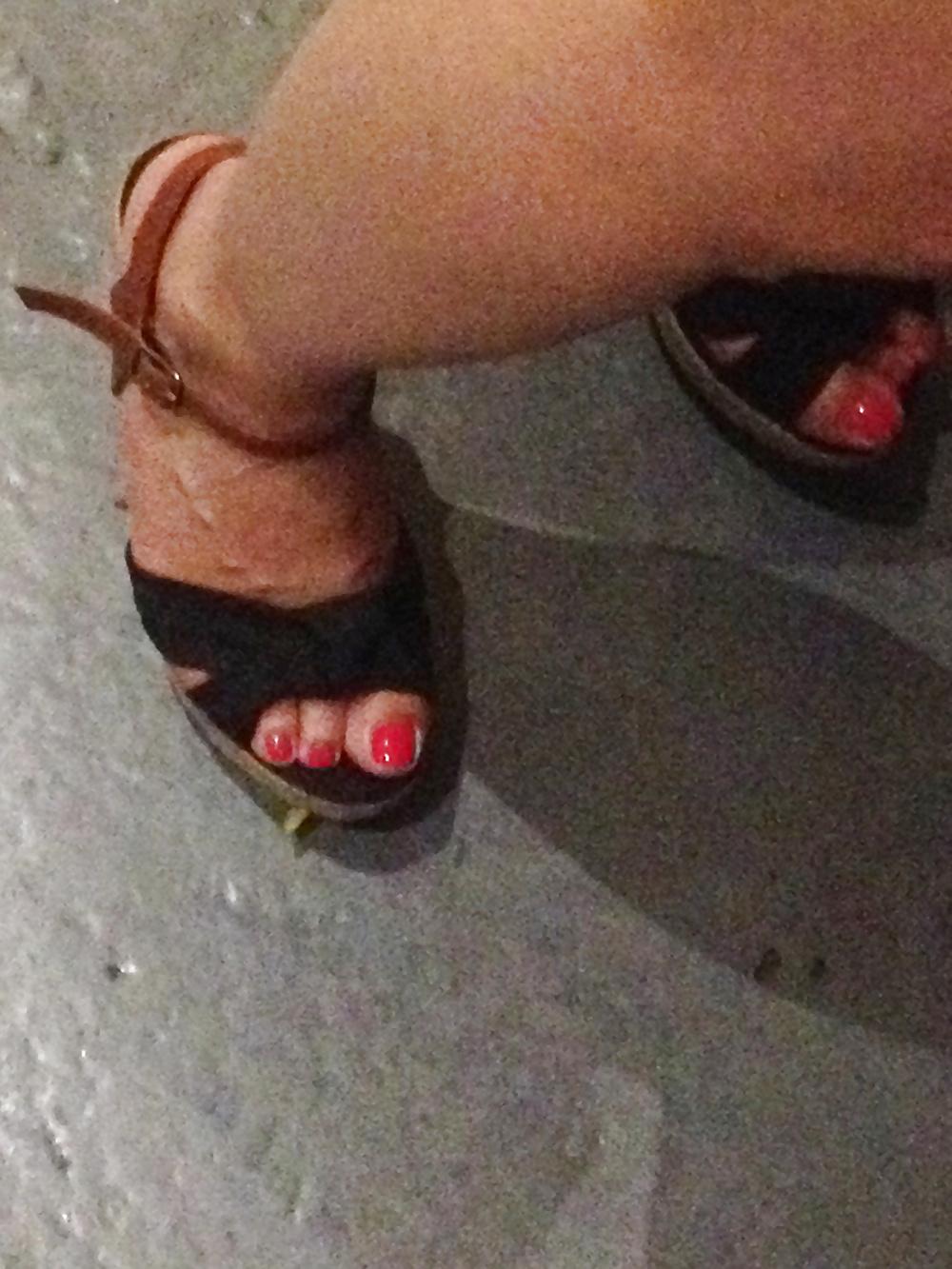 25P Foot fetish, Sandals, bare feet, toes3