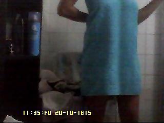 12P Girlfriend after shower
