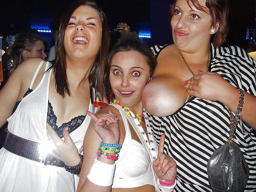 23P British Chavs & Sluts