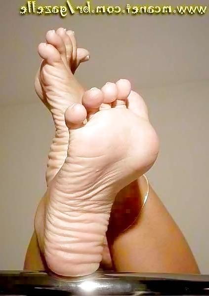 8P Gorgeous meaty feet soles collection 
