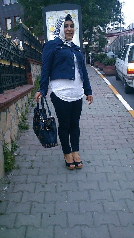 8P Turkish gallery hijab