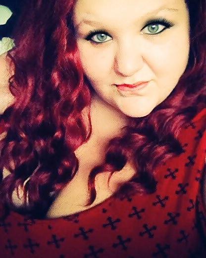 25P Busty British Girl