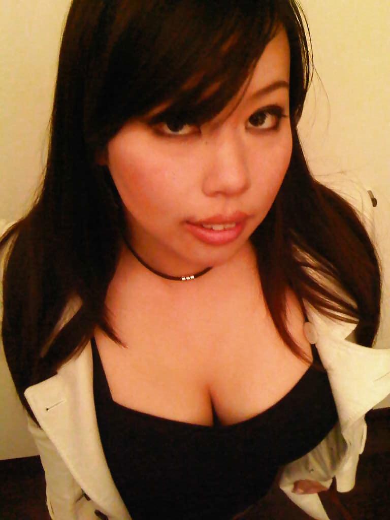 16P Asian Babe Big Tits Amateur part 3