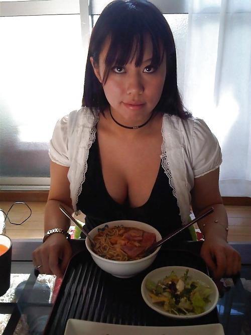 15P Asian Babe Big Tits Amateur part 4