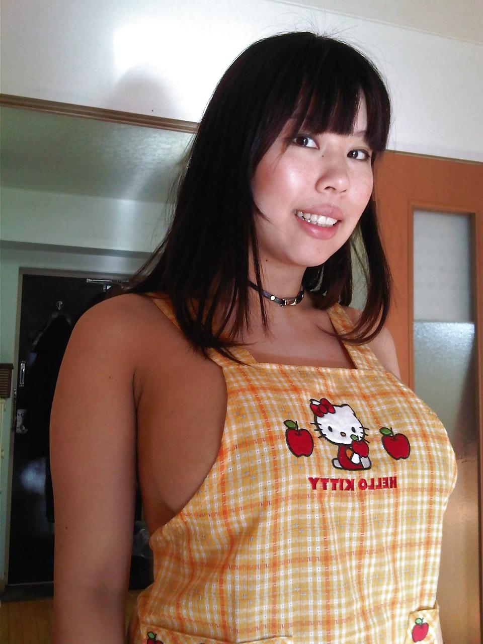 15P Asian Babe Big Tits Amateur part 4