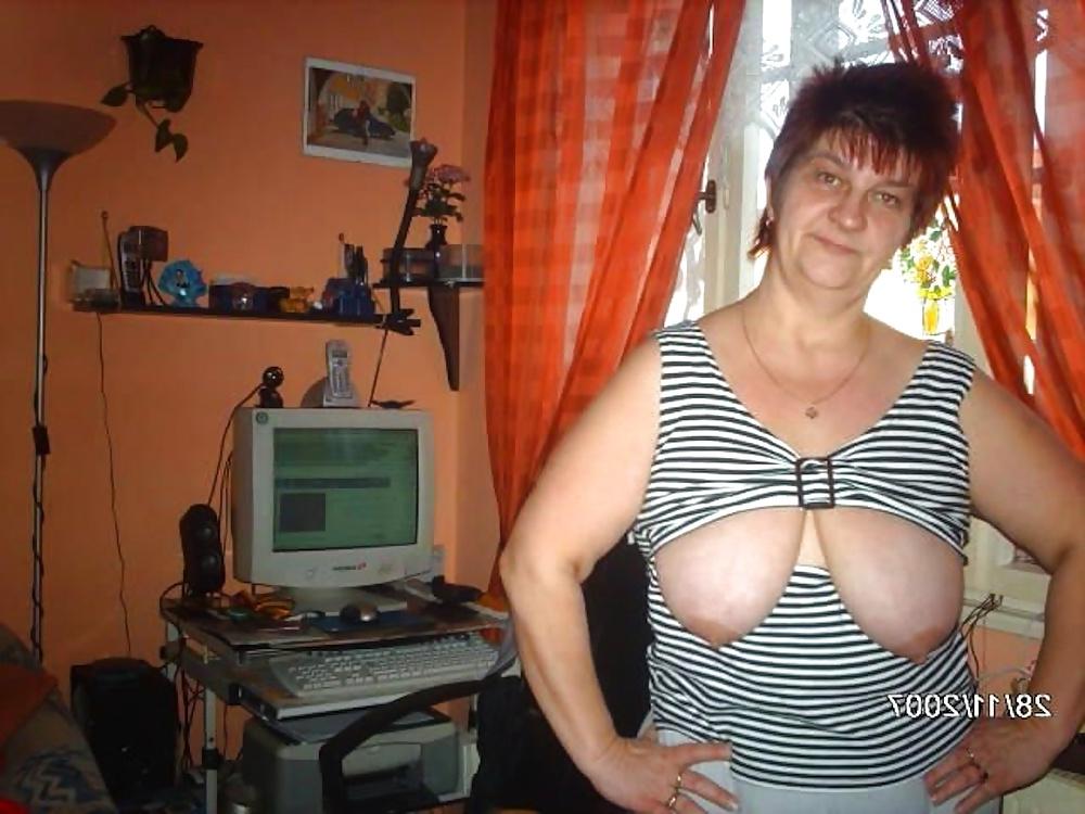 25P Grannies BBW Matures #84