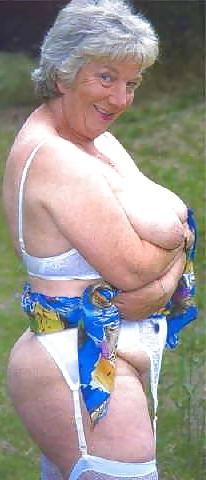 24P MATURES GRANNIES BBW BIG BOOBS BIG ASS (vintage) 2