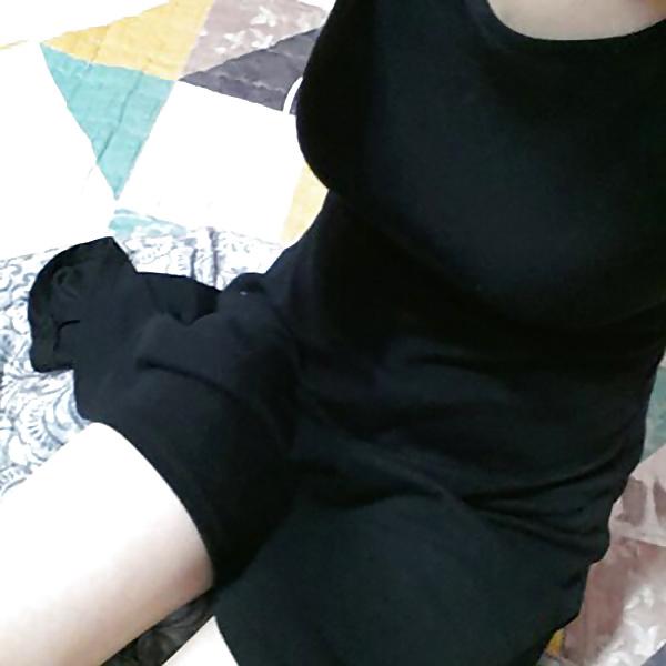 16P Korean girl flashing in public