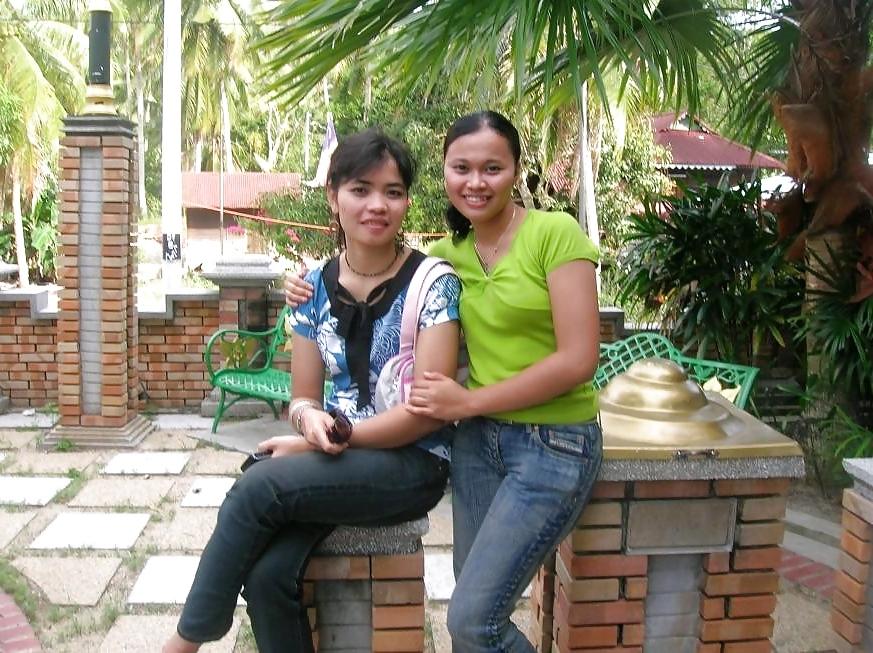 19P Asian shaved girl 03