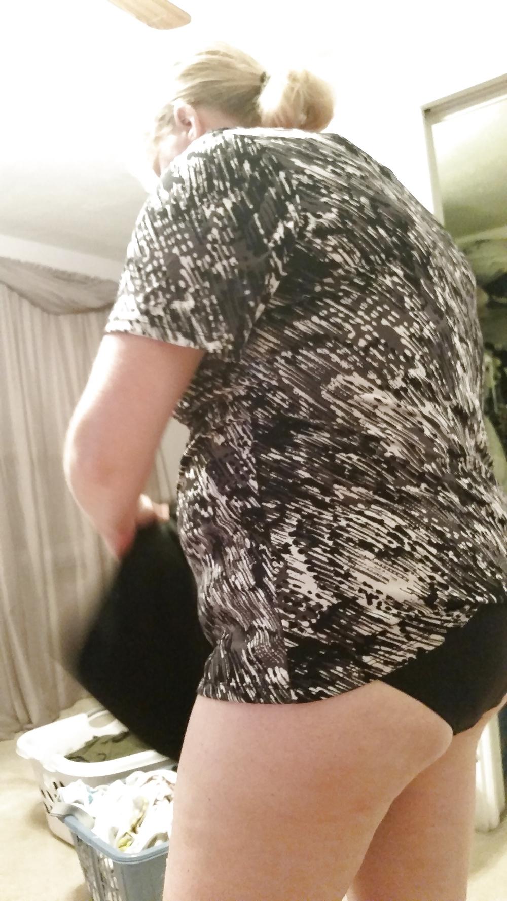 25P My bbw wife naked,half naked & dressed, hairy pussy