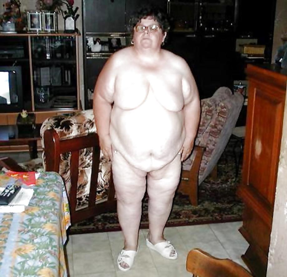 25P Sexy grannies,omas bbw...