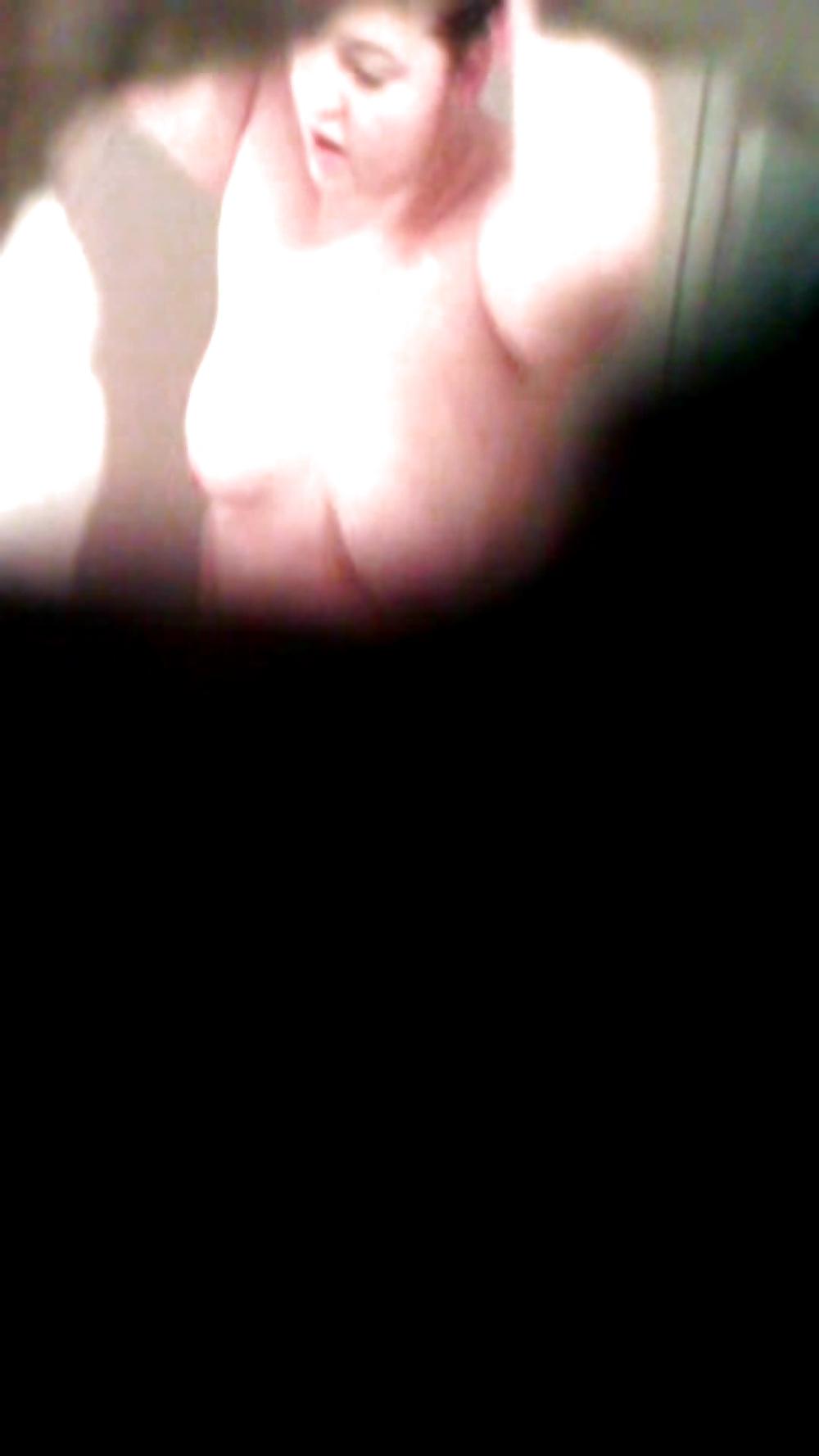 10P SHOWER BBW