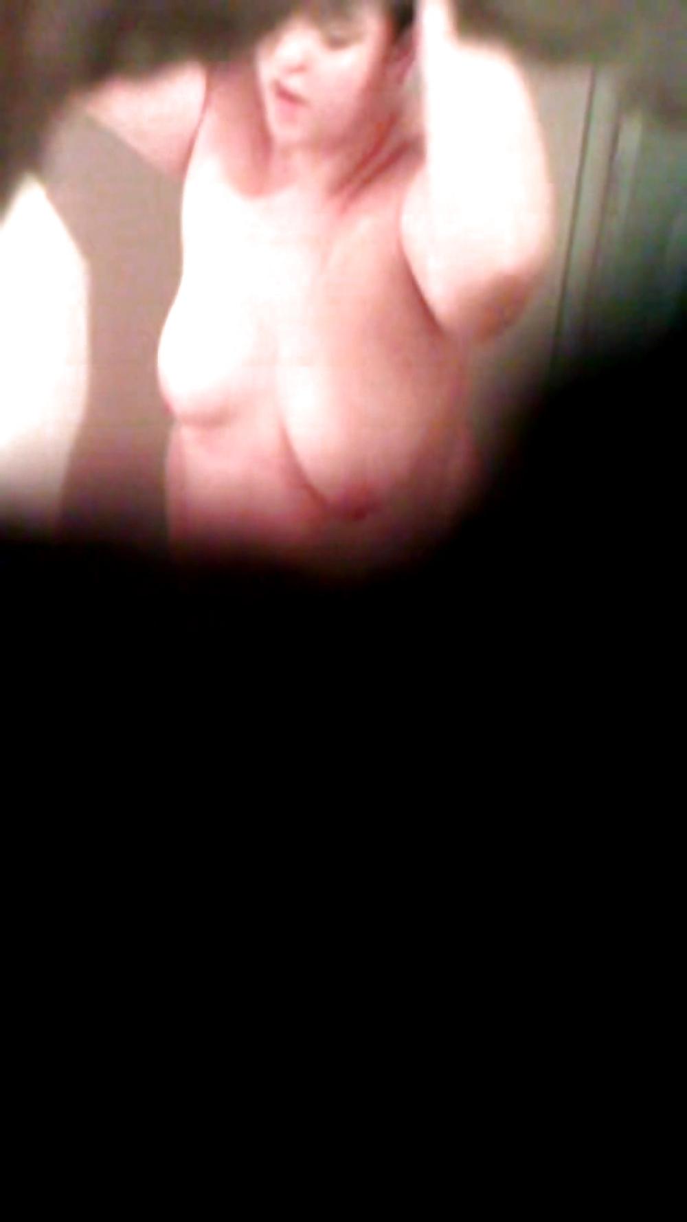 10P SHOWER BBW