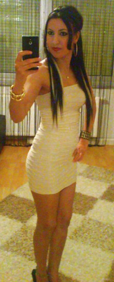 15P Turkish sexy selfies! Which one is most sexy and why?
