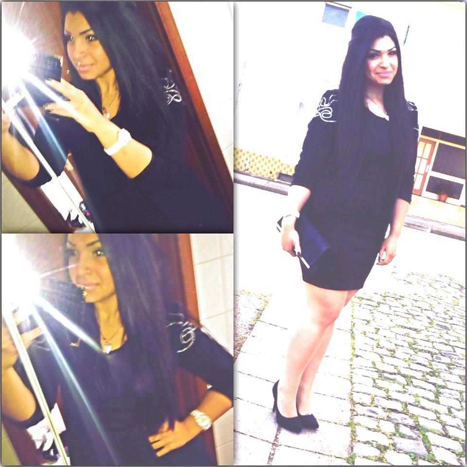 15P Turkish sexy selfies! Which one is most sexy and why?