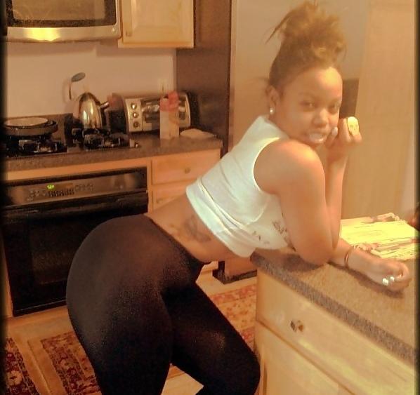 6P ES IST NUR WENIG ÜBER ASS IN THE KITCHEN VOL.26