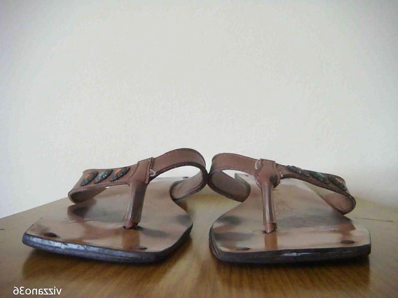 25P Chinelo de couro cru