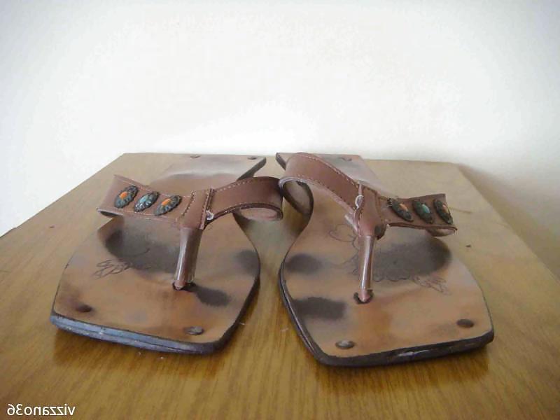 25P Chinelo de couro cru