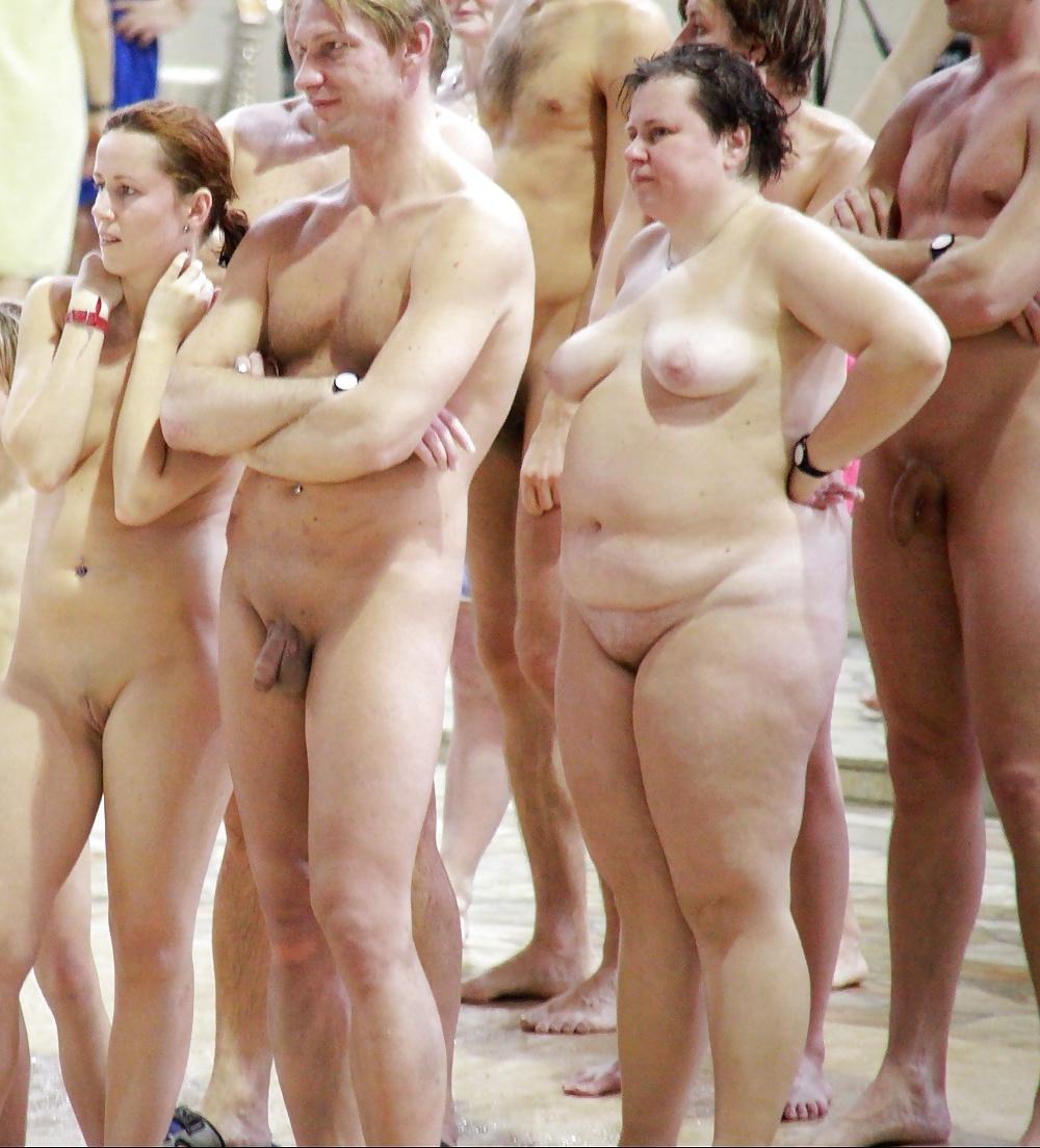 25P Bbw nudist