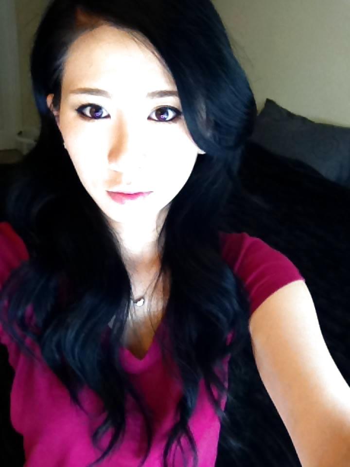 15P White cock loving korean whore