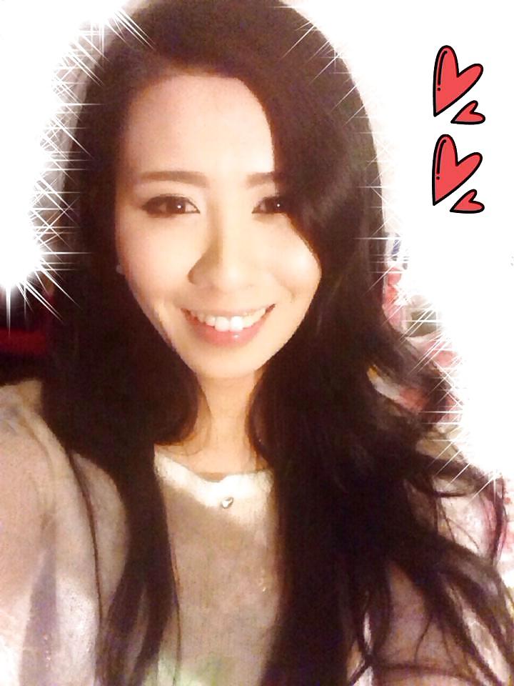 15P White cock loving korean whore