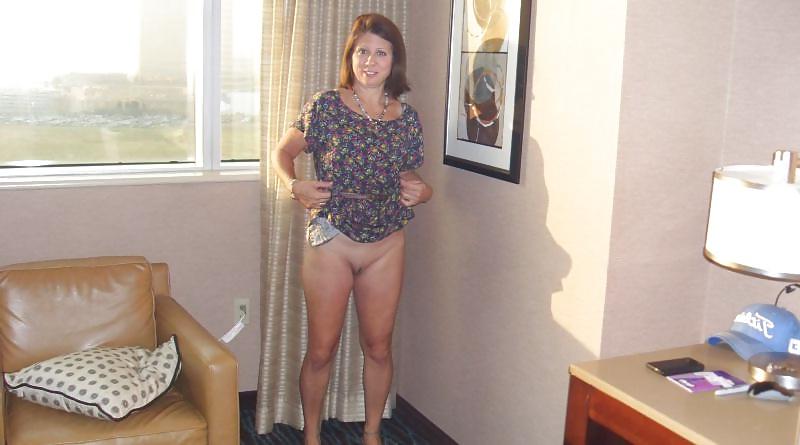 25P Naughty Amateur Mature - SeT (Simon1988)