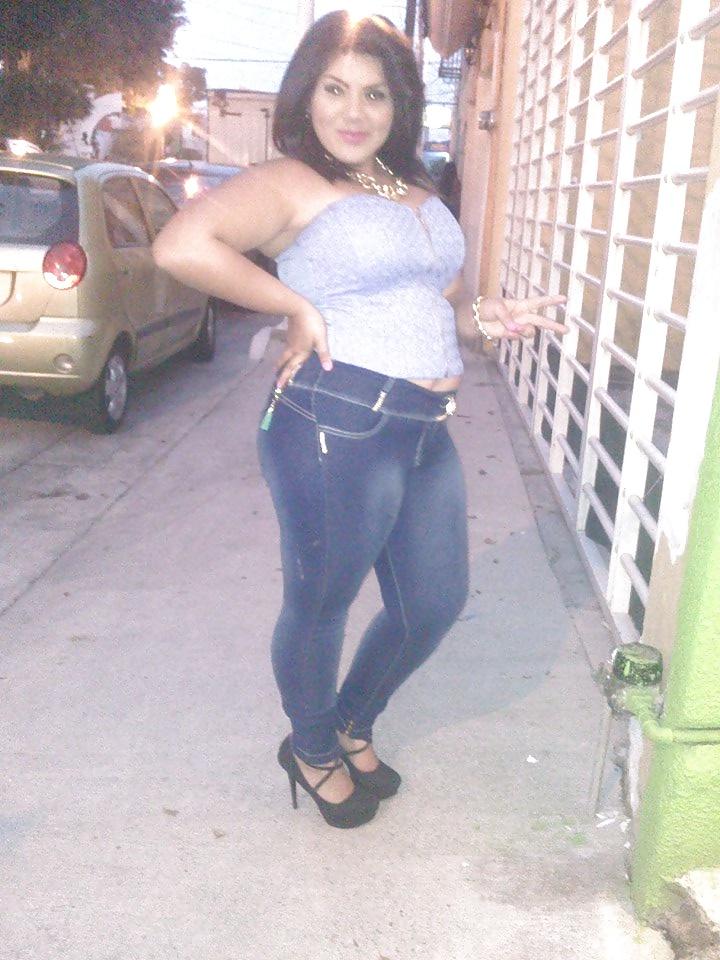 25P How Would You Fuck This Mexican BBW Teen