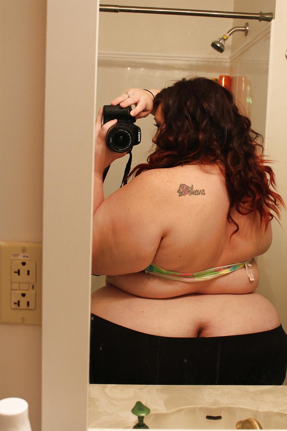25P BBWs on the Net 12 (selfies)
