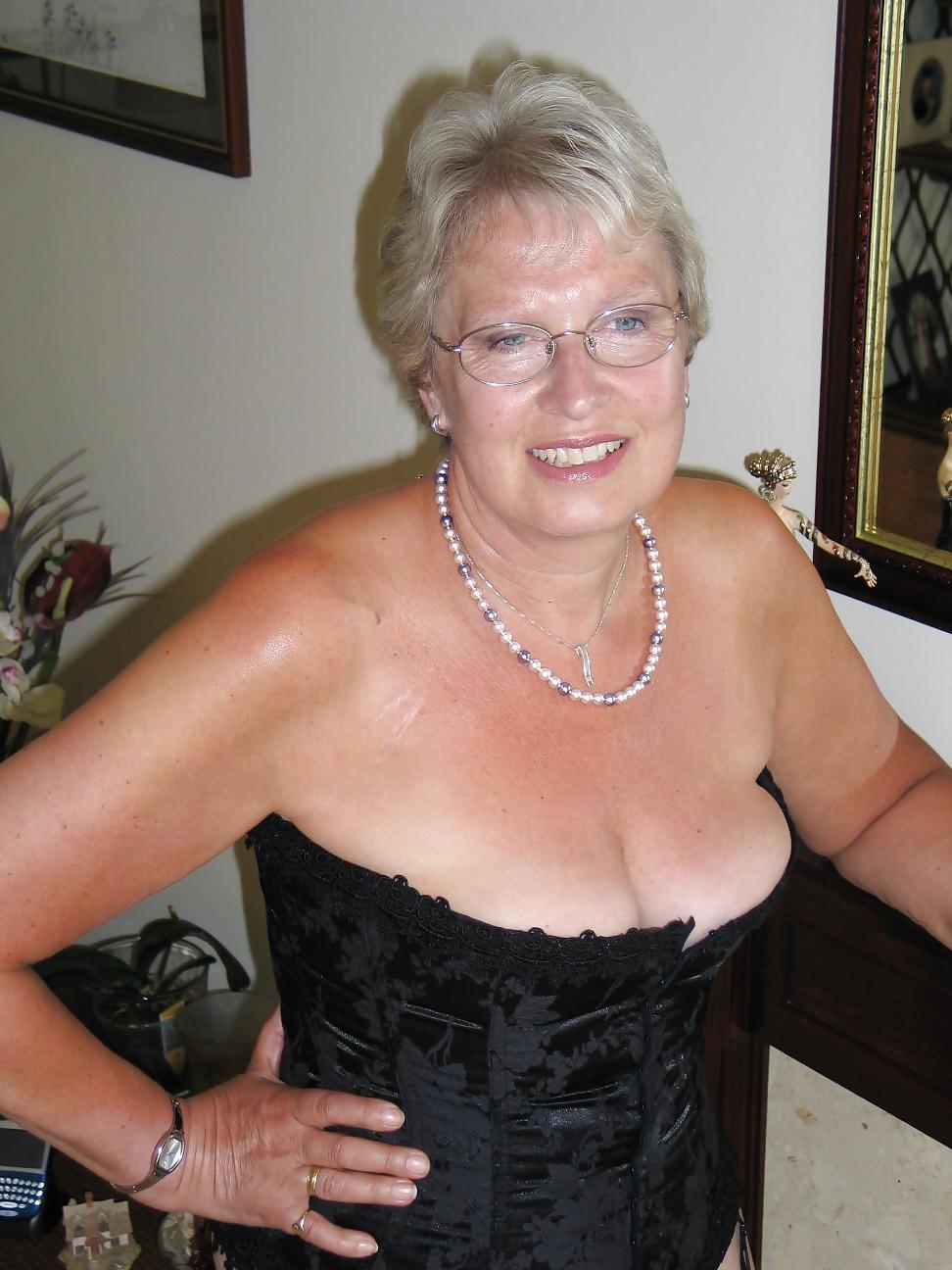 20P Sammy  silk slip