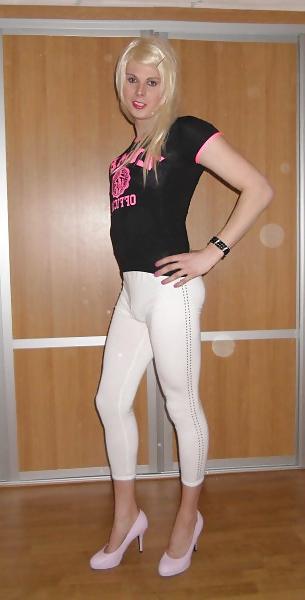 25P Red hot transvestites girly bois