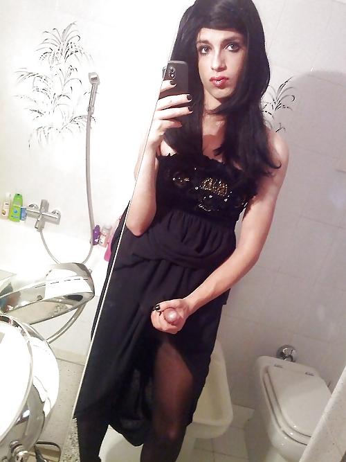 25P Red hot transvestites girly bois